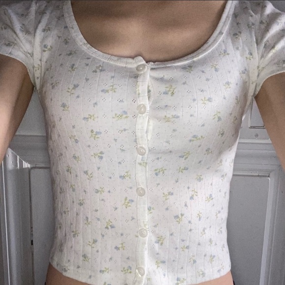 Brandy Melville zelly top - Picture 4 of 4